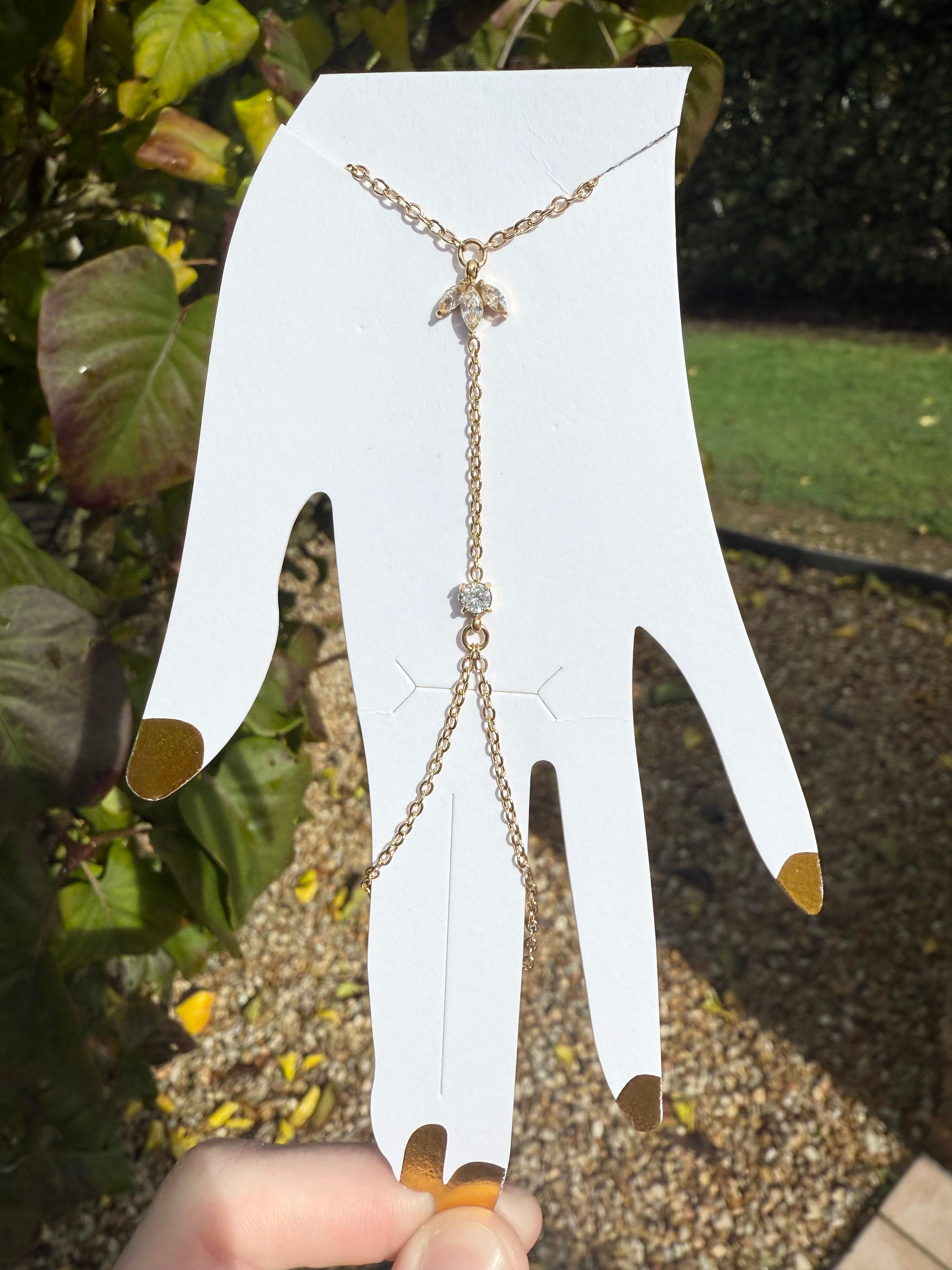 Chaîne de main Lotus