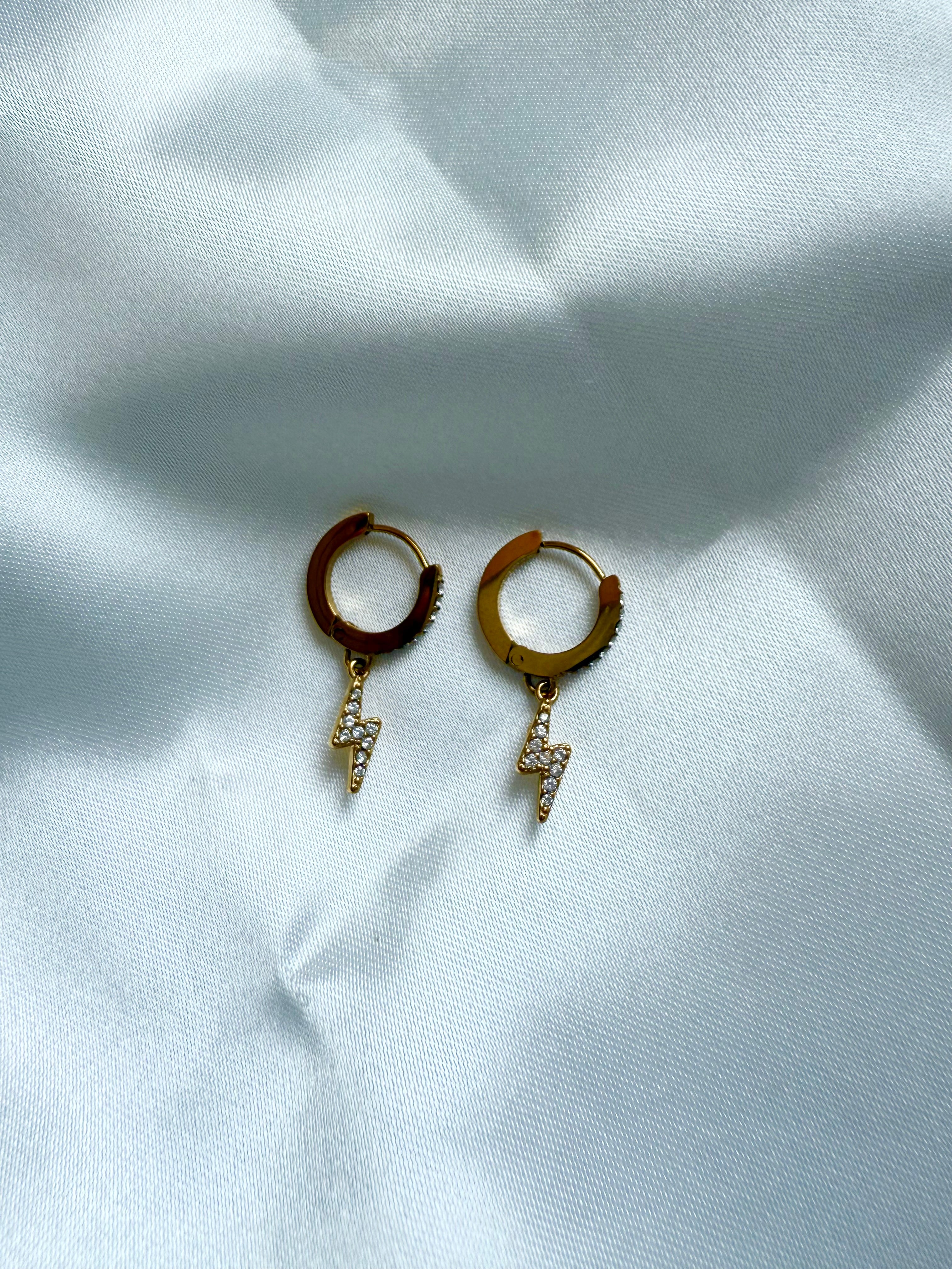 Boucles d’oreilles flash
